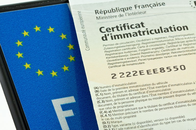 zoom sur un certificat d'immatriculation